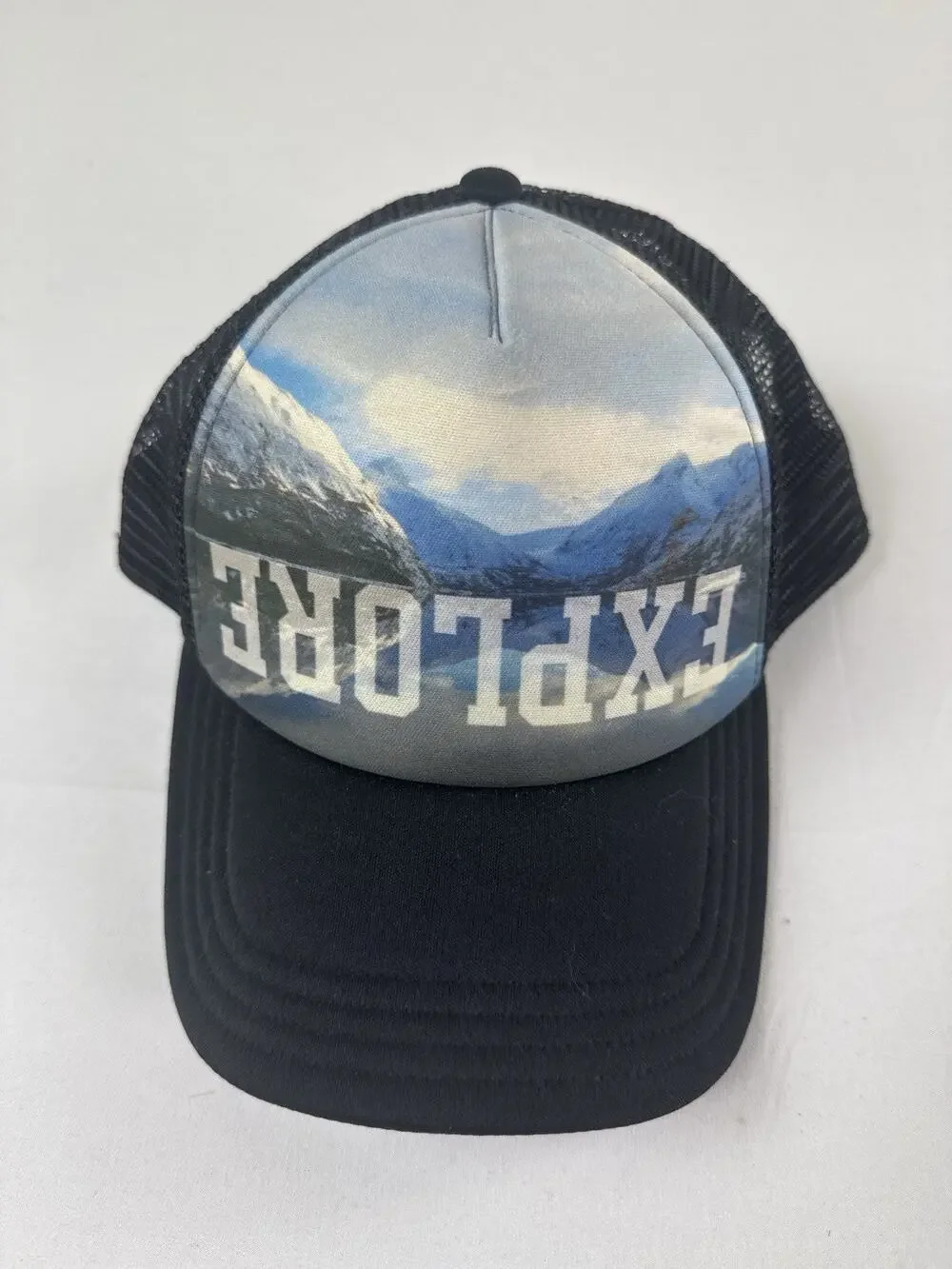 The North Face Explore Mountain Graphic Trucker Hat Youth/Junior M/M
